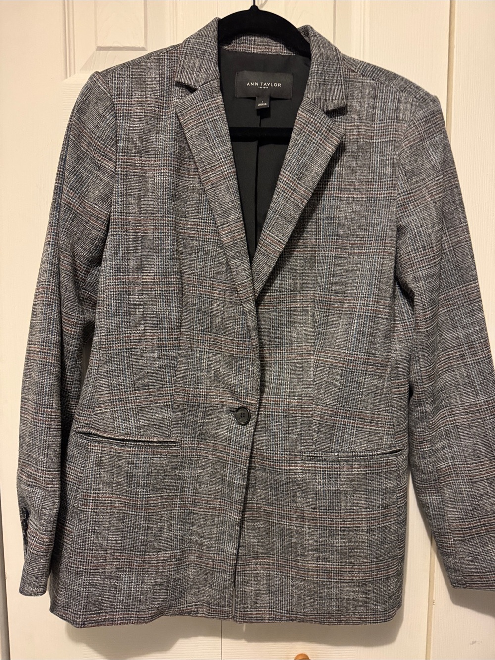 Ann Taylor Black plaid Blazer with Brown & blue Accents